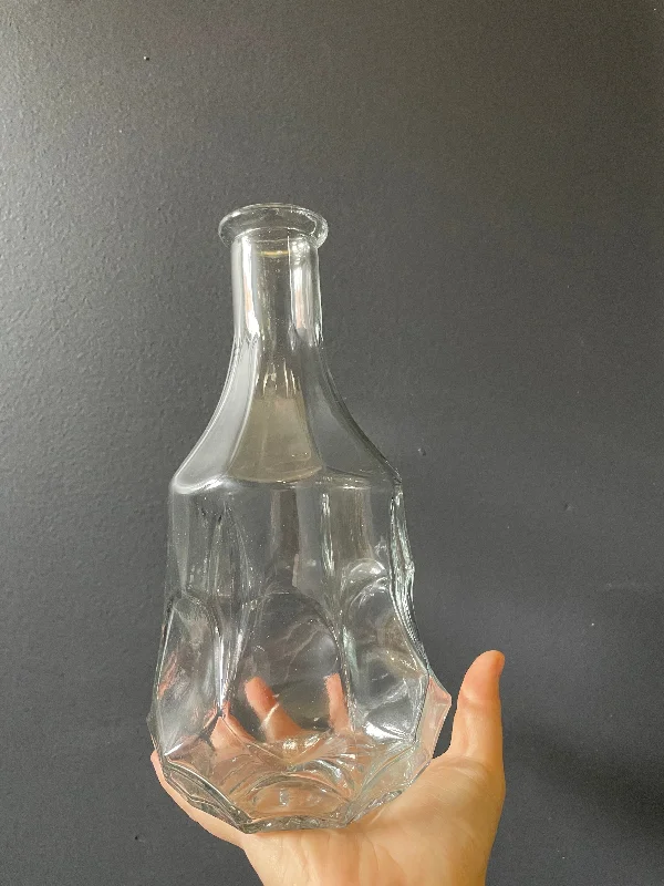 Rustic clay abstract vase for natural-8” Tall Clear Bud Vase Glass with pattern