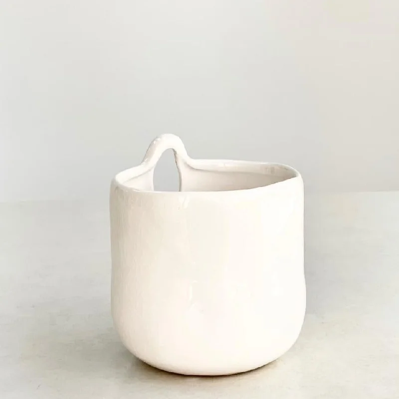 Large luxury marble vase for opulence-Ceramic Hang White Vase