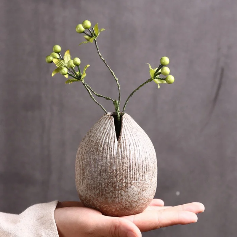 Tall gold flower vase for luxury-Gohobi Handmade Pyrena Vase