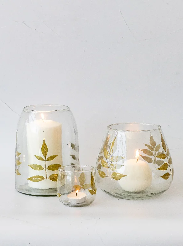 Minimalist white ceramic vase for simplicity-Leaf Votives