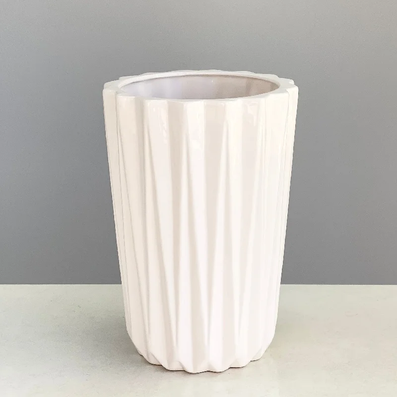 Contemporary marble decorative vase for class-Porcelain Flower Vase White Small