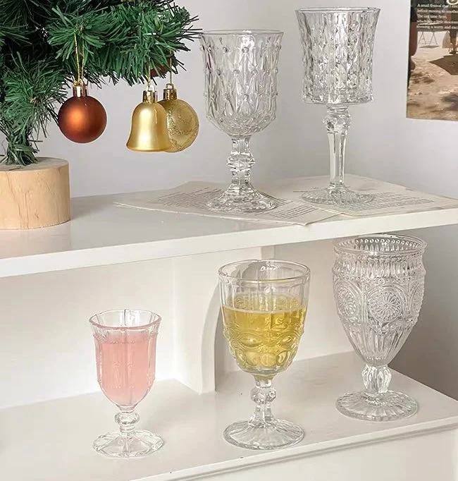 Small luxury gold flower vase for detail-Vintage sunflower drinking Glass 300ml crystal look drinkware(CLEAR Goblet)